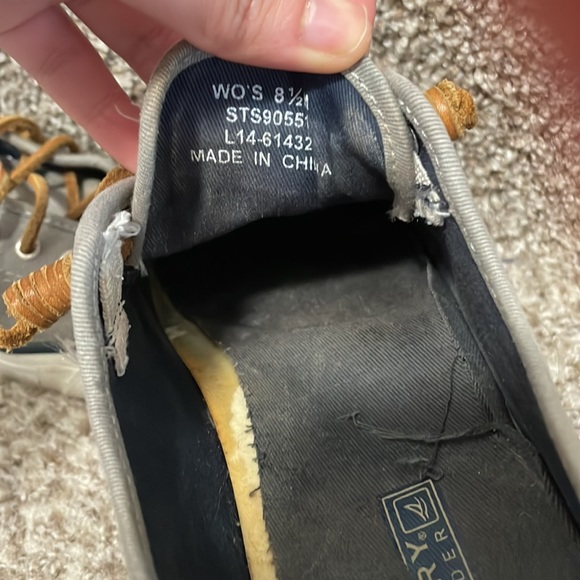 Women’s Sperry Shoes - Picture 4 of 4